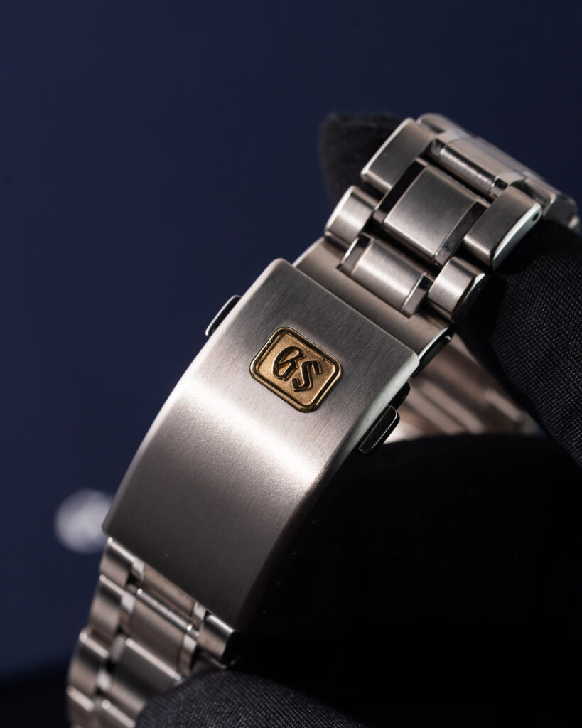 Grand Seiko Spring Drive GMT SBGE215G 2023