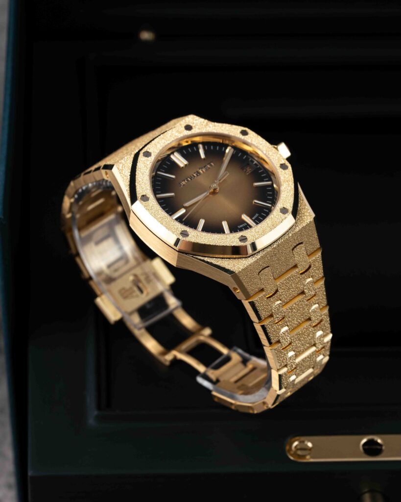 Audemars Piguet Royal Oak 15550BA.GG.1356BA.01 2025