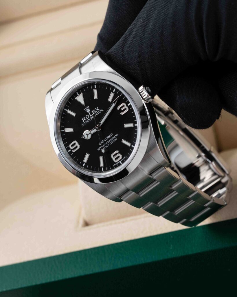 Rolex Explorer 214270