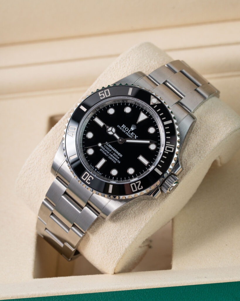 Rolex Submariner 124060 2025