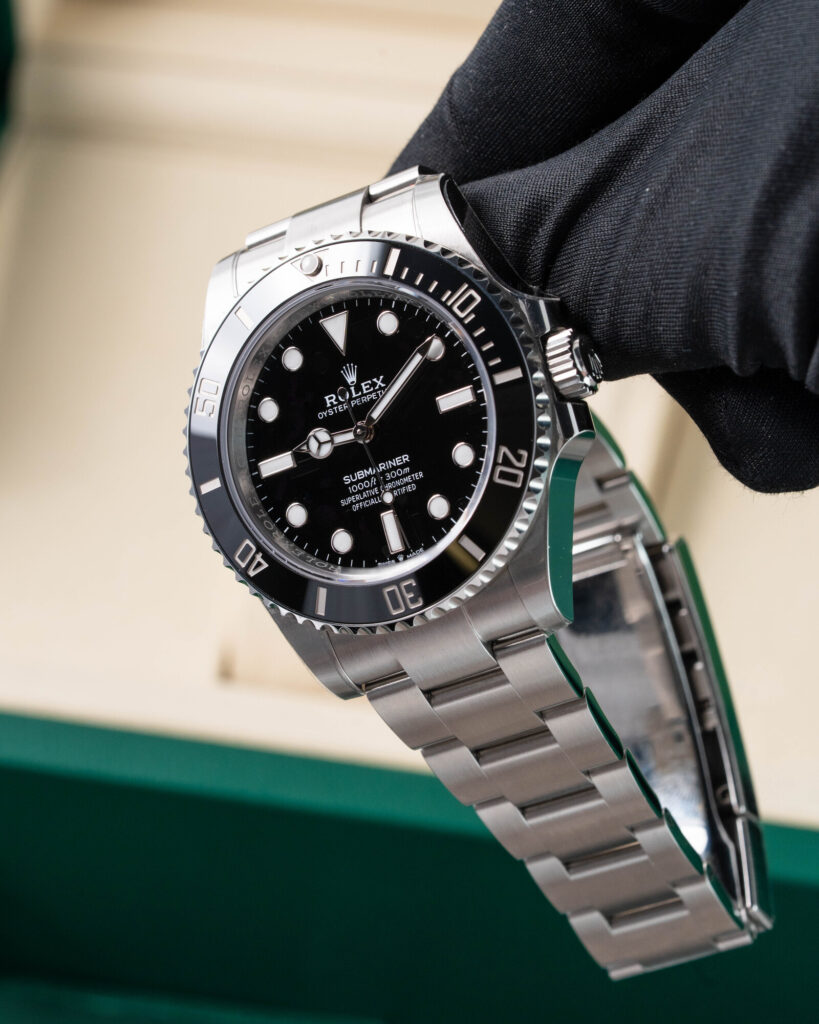 Rolex Submariner 124060 2025