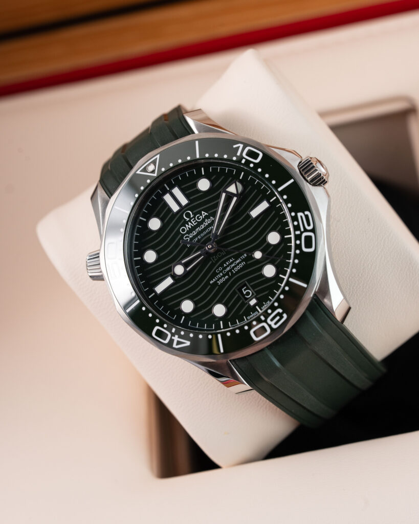 Omega Seamaster 210.32.42.20.10.001 2025