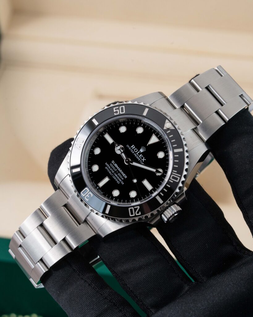Rolex Submariner 124060 2023