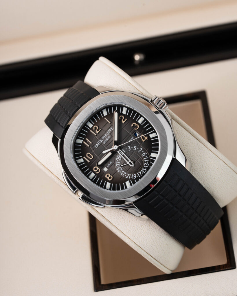 Patek Philippe Aquanaut 5164A-001 2018