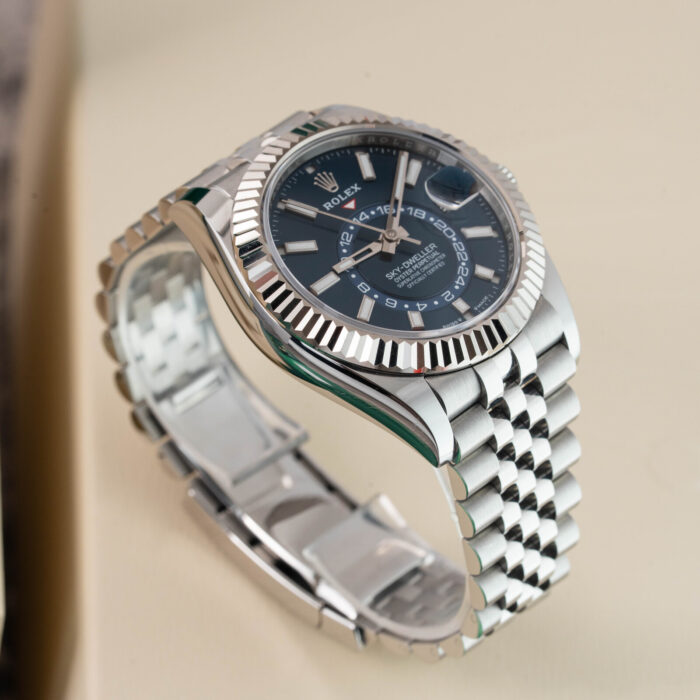 b983efd3-db55-4df6-a9e9-64161d2311ae.jpg