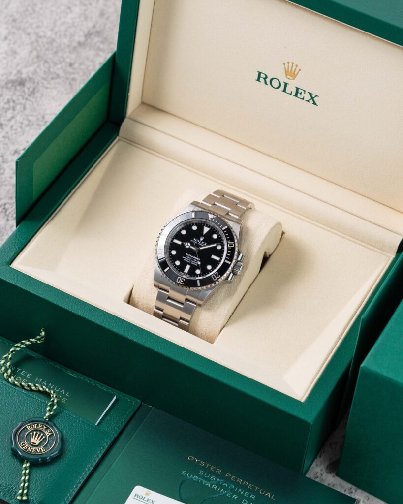 Rolex Submariner 124060 2025