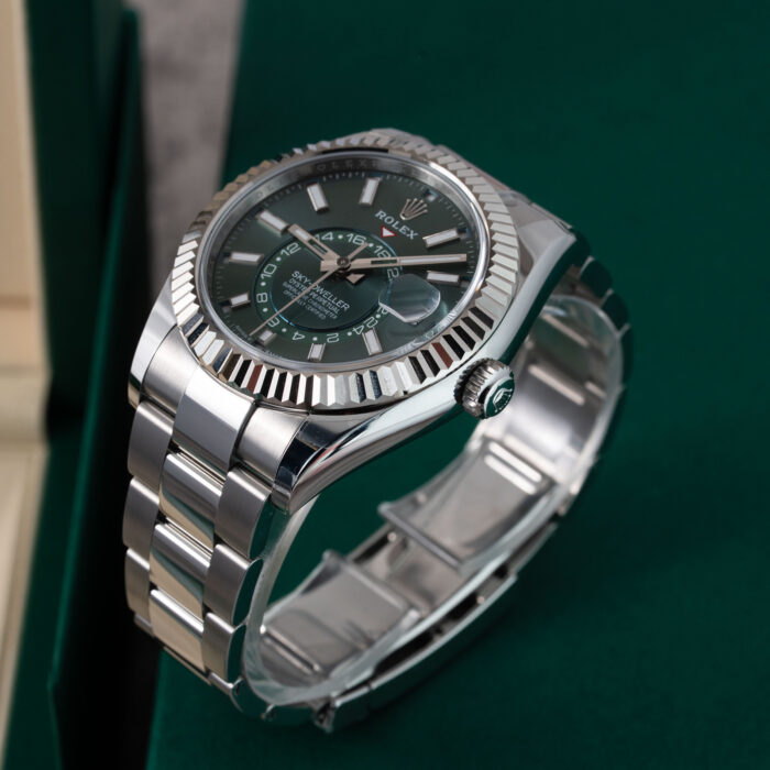 f8254010-9d76-4d0f-8257-d3bf57c2bcc7.jpg