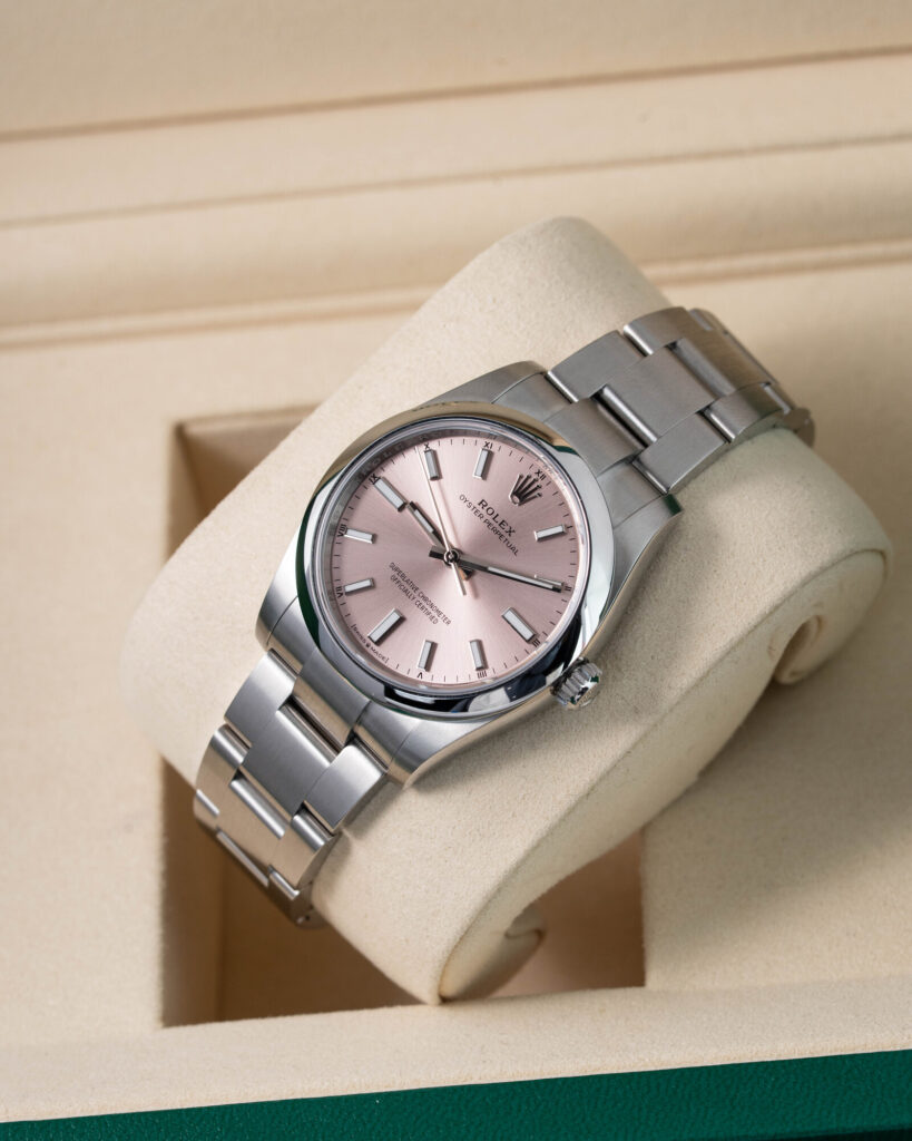 Rolex Oyster Perpetual 124200 2025