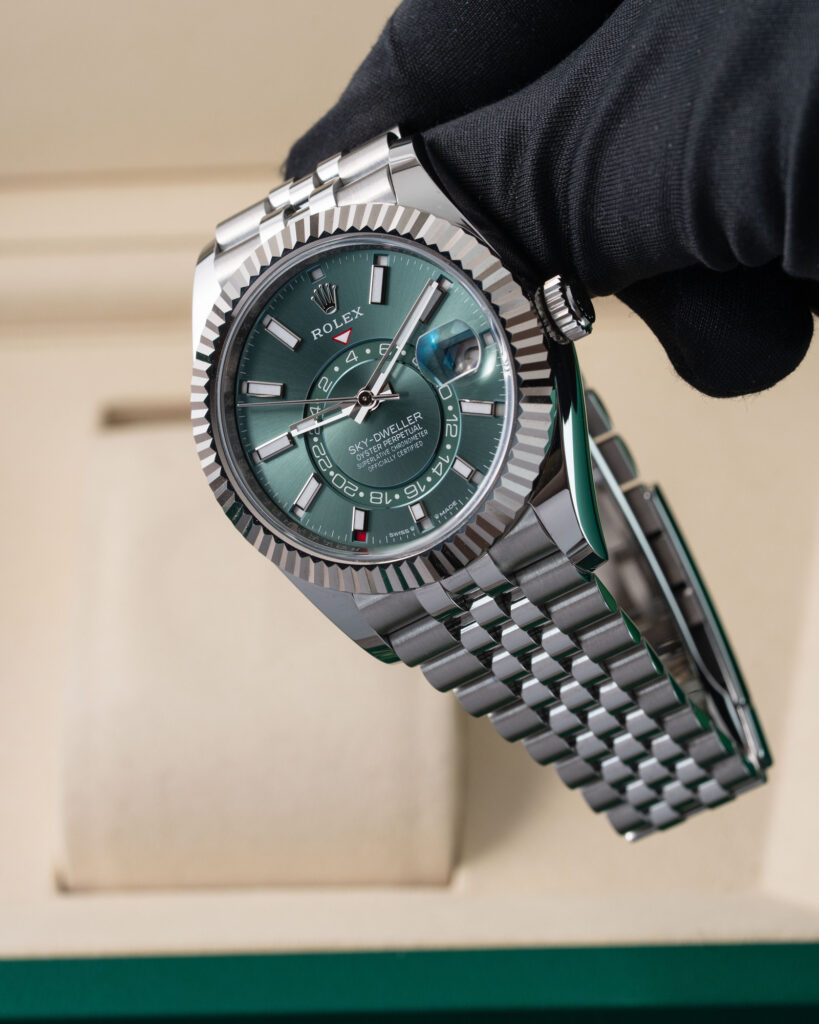 Rolex Sky-Dweller 336934 2025