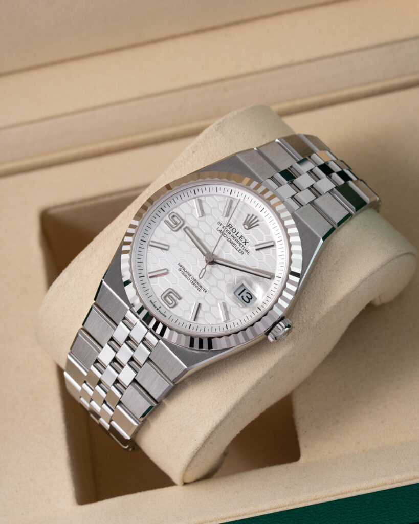 Rolex Land-Dweller 127334
