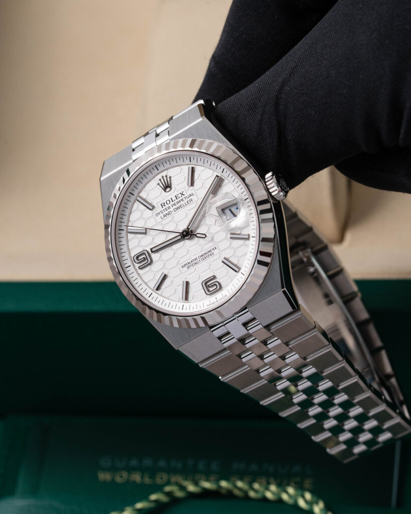 Rolex Land-Dweller 127334