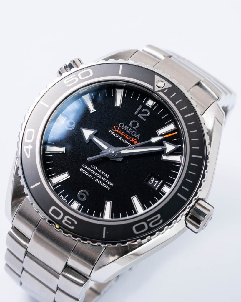 Omega Seamaster Planet Ocean 215.30.44.21.01.001 2016