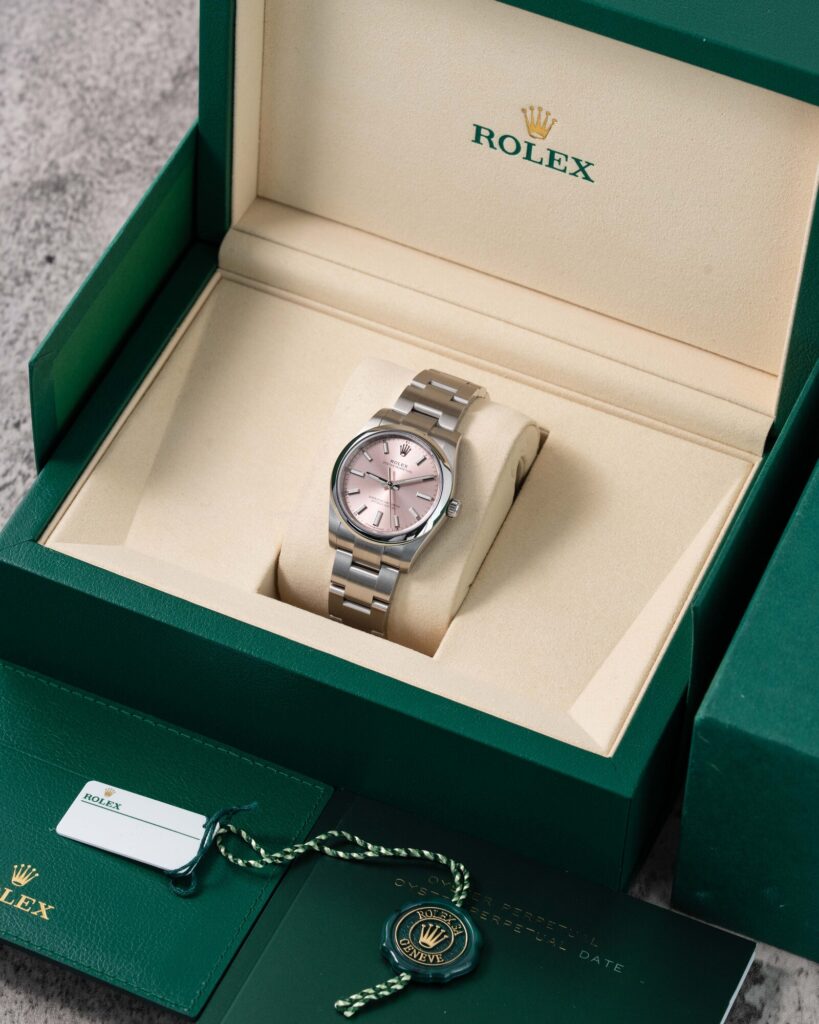 Rolex Oyster Perpetual 124200 2025