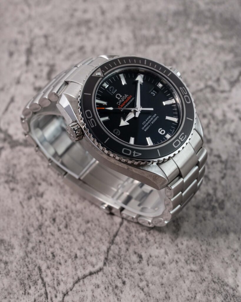 Omega Seamaster Planet Ocean 215.30.44.21.01.001 2016