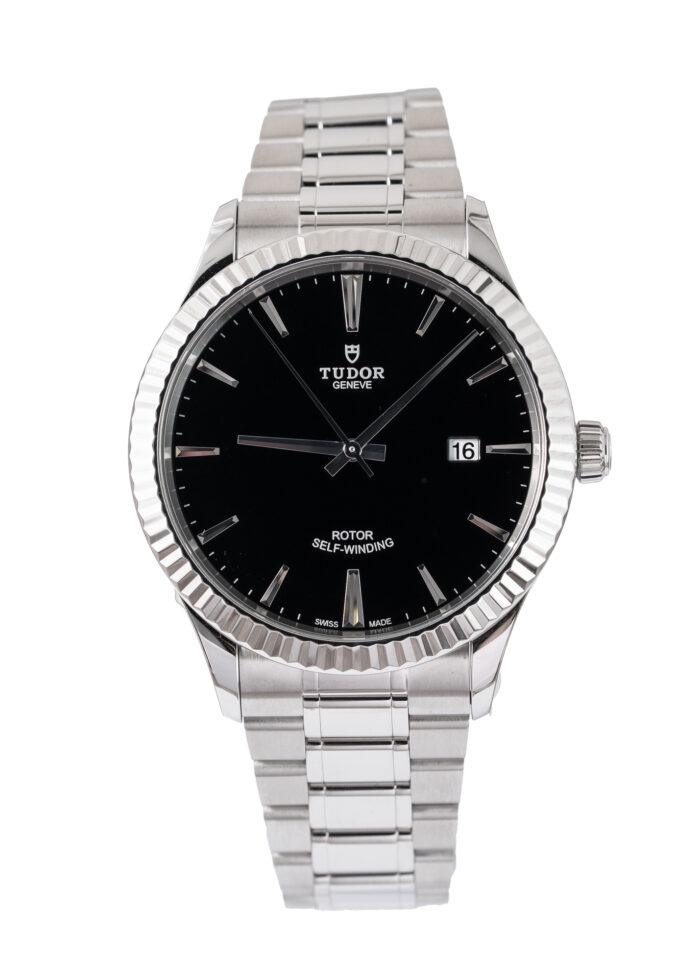 Tudor Style 12710 2021