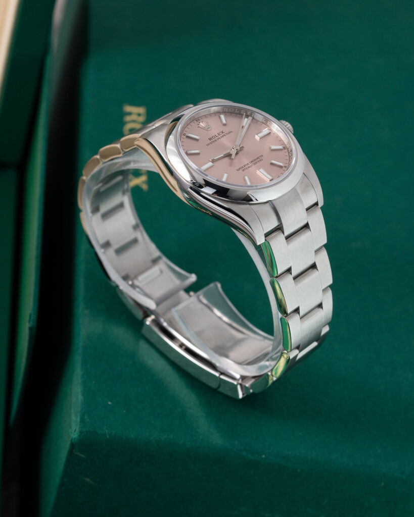 Rolex Oyster Perpetual 124200 2025