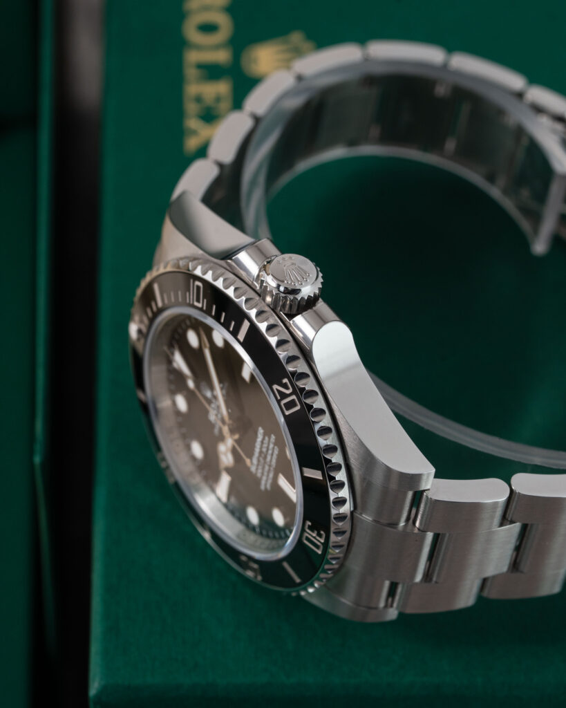 Rolex Submariner 124060 2025
