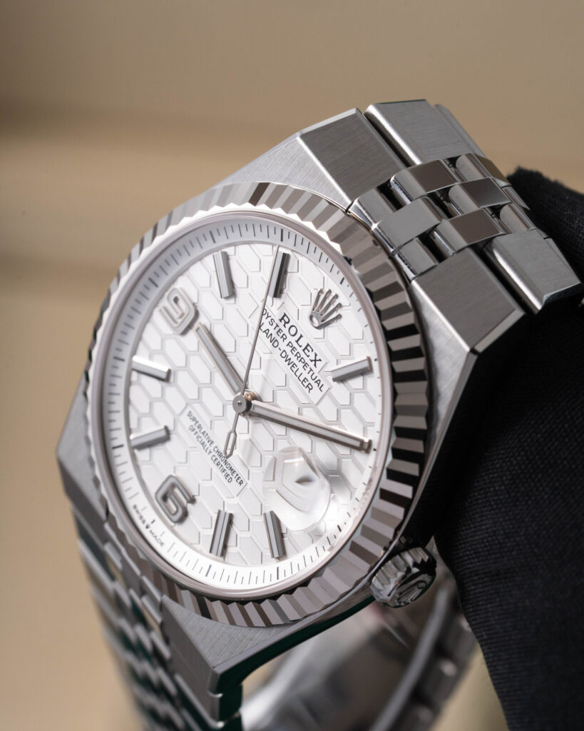 Rolex Land-Dweller 127334