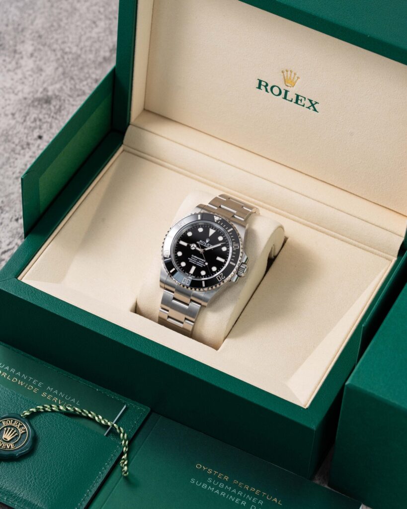 Rolex Submariner 124060 2025