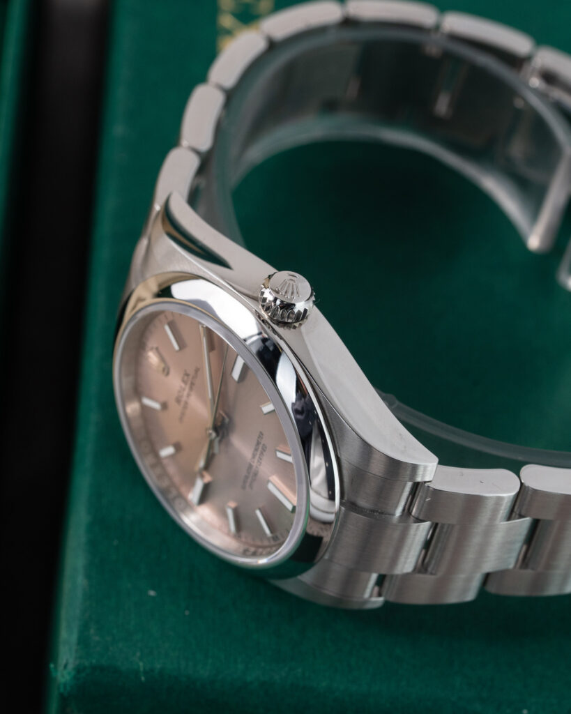 Rolex Oyster Perpetual 124200 2025