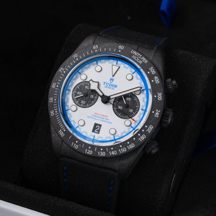 dc1d29d7-5a65-4b2f-9da6-46965bcbc716.jpg