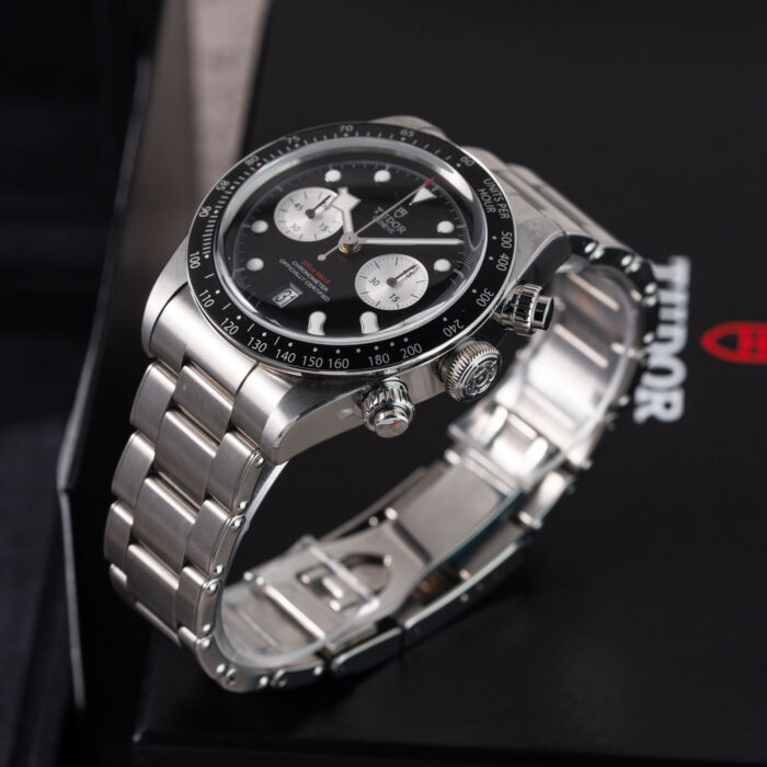 e897323a-0575-47db-973d-61ff5a8da150.jpg