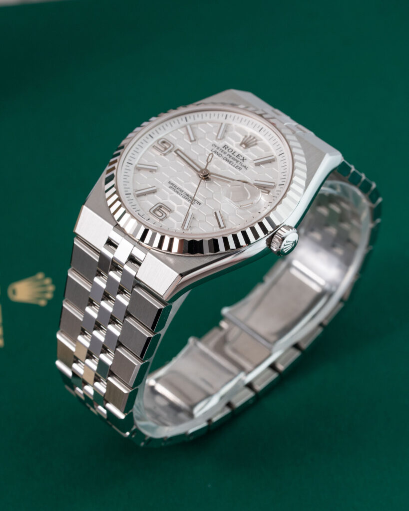 Rolex Land-Dweller 127334
