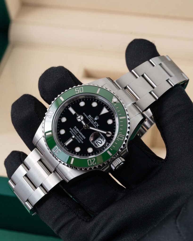 Rolex Submariner 126610LV 2025