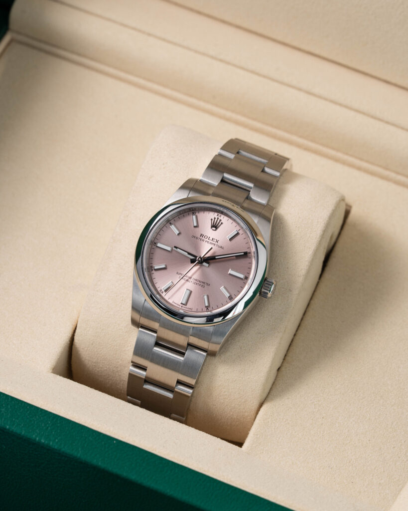 Rolex Oyster Perpetual 124200 2025