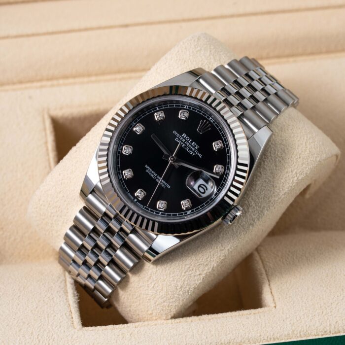 edb08cbd-689b-4a1e-8aac-369b29721394.jpg