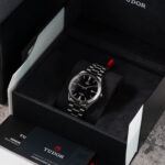 Tudor Style 12710 2021