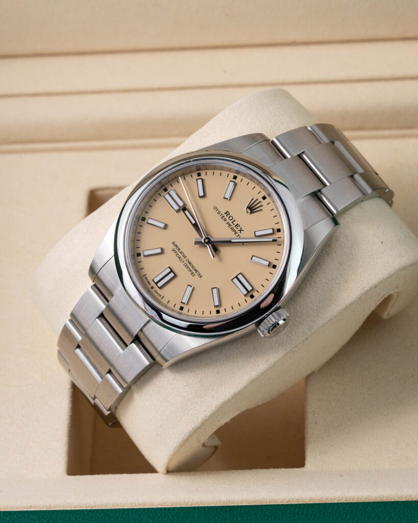 Rolex Oyster Perpetual 134300 2025