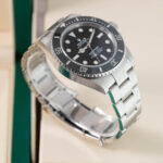 Rolex Submariner 124060 2022