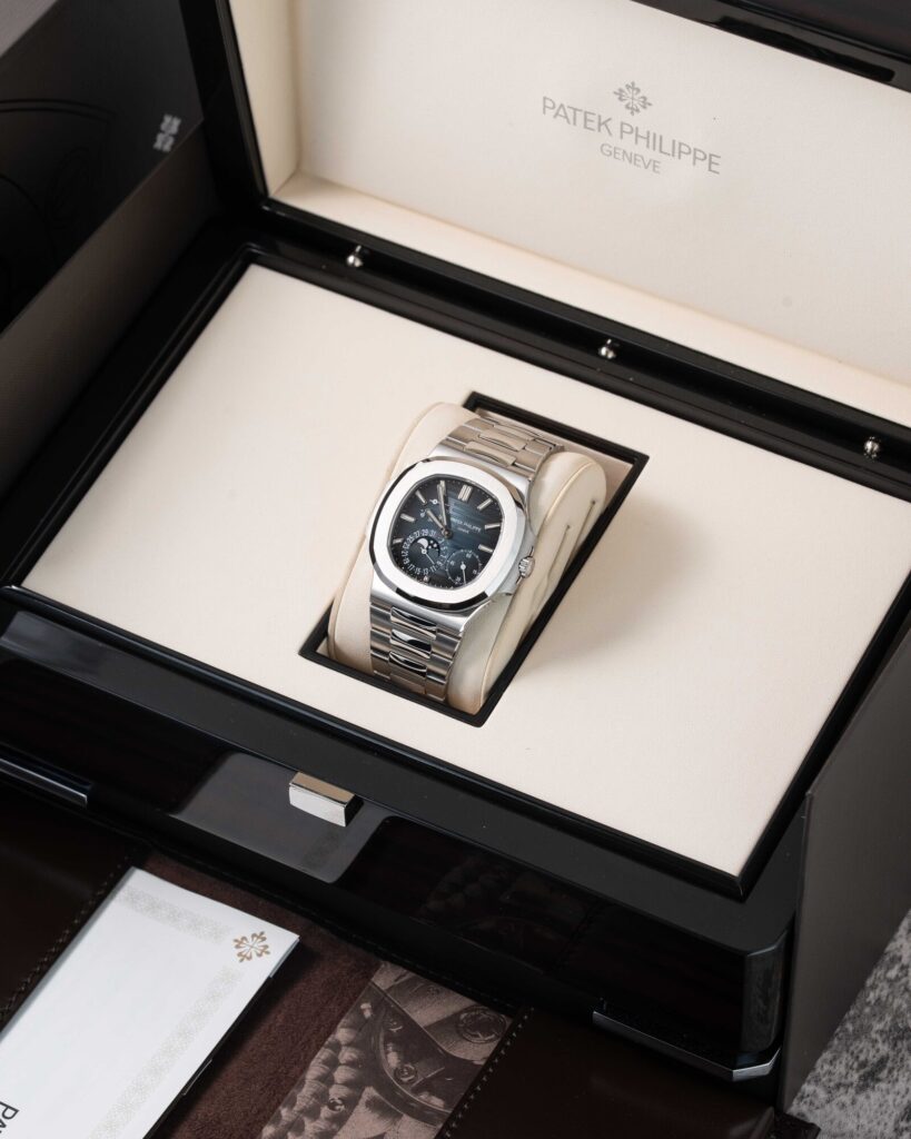 Patek Philippe Nautilus 5712/1A-001 2024