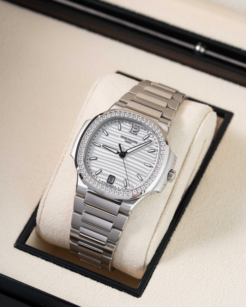 Patek Philippe Nautilus 7118/1200A-010 2024