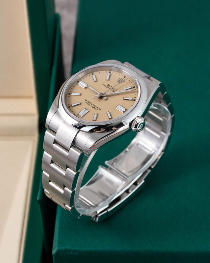 Rolex Oyster Perpetual 134300 2025