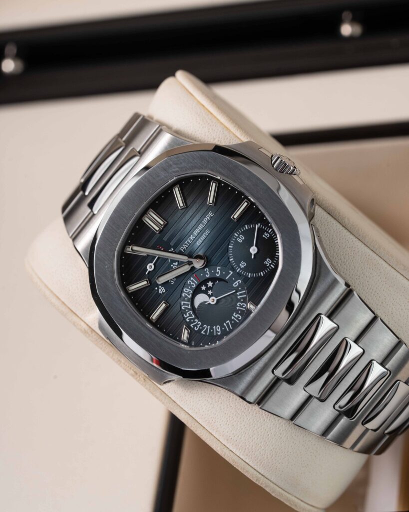 Patek Philippe Nautilus 5712/1A-001 2024