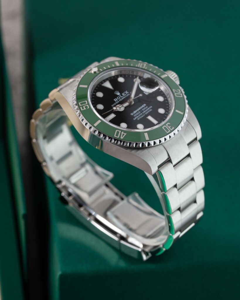 Rolex Submariner 126610LV 2025