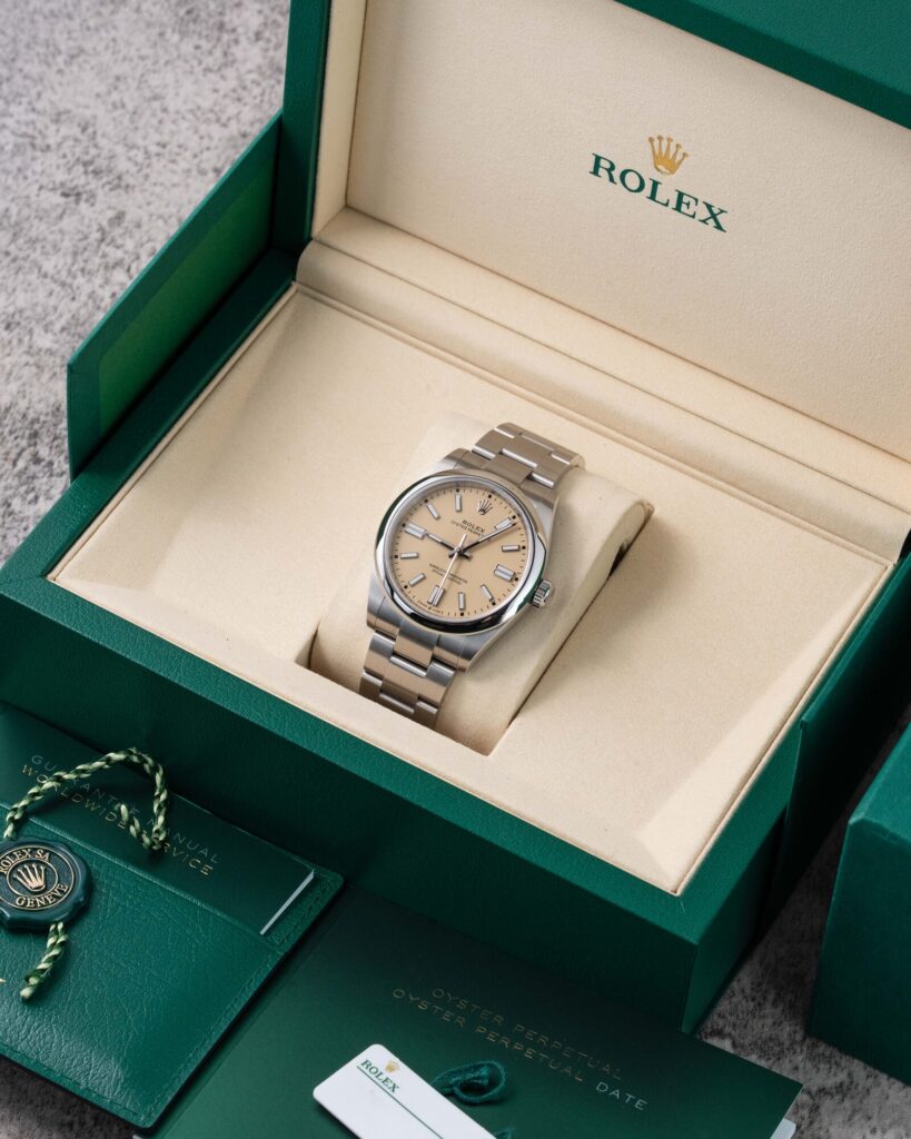 Rolex Oyster Perpetual 134300 2025