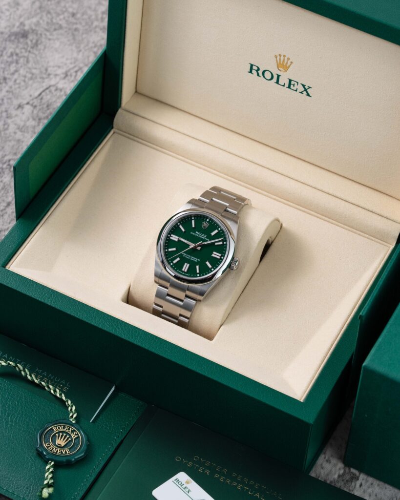 Rolex Oyster Perpetual 134300 2025