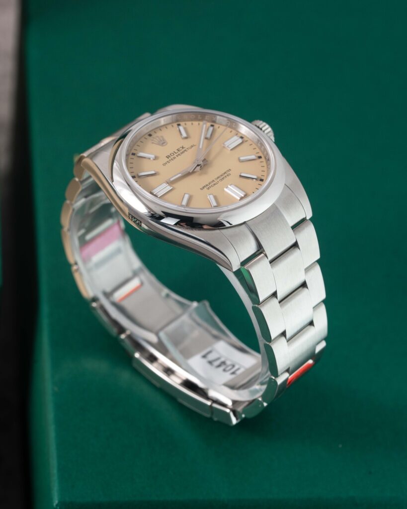 Rolex Oyster Perpetual 134300 2025