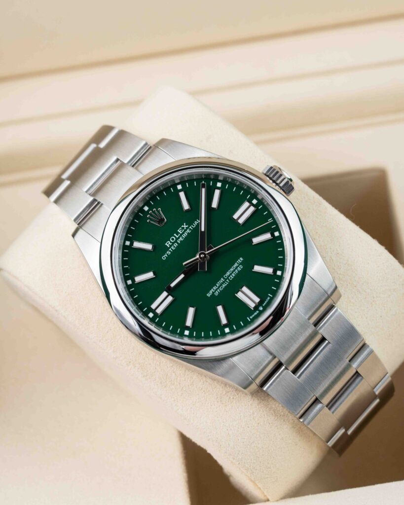 Rolex Oyster Perpetual 134300 2025