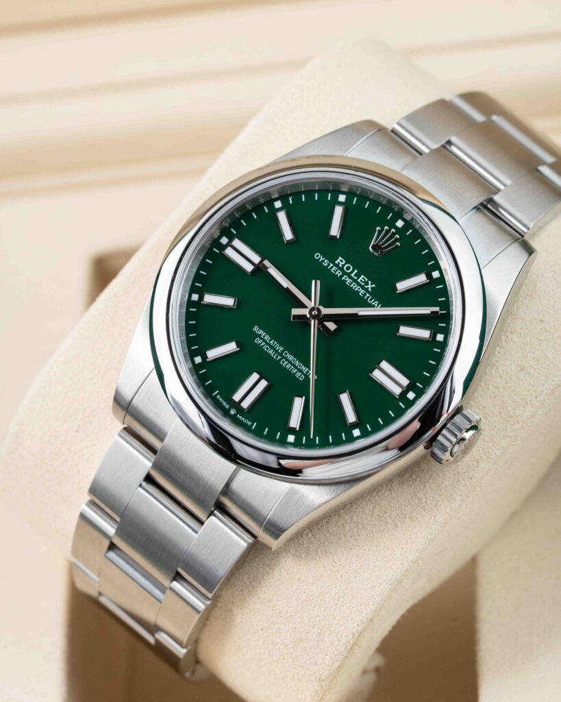 Rolex Oyster Perpetual 134300 2025