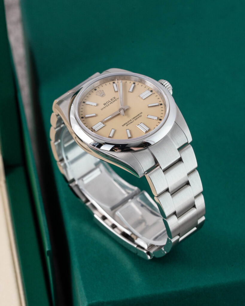 Rolex Oyster Perpetual 134300 2025