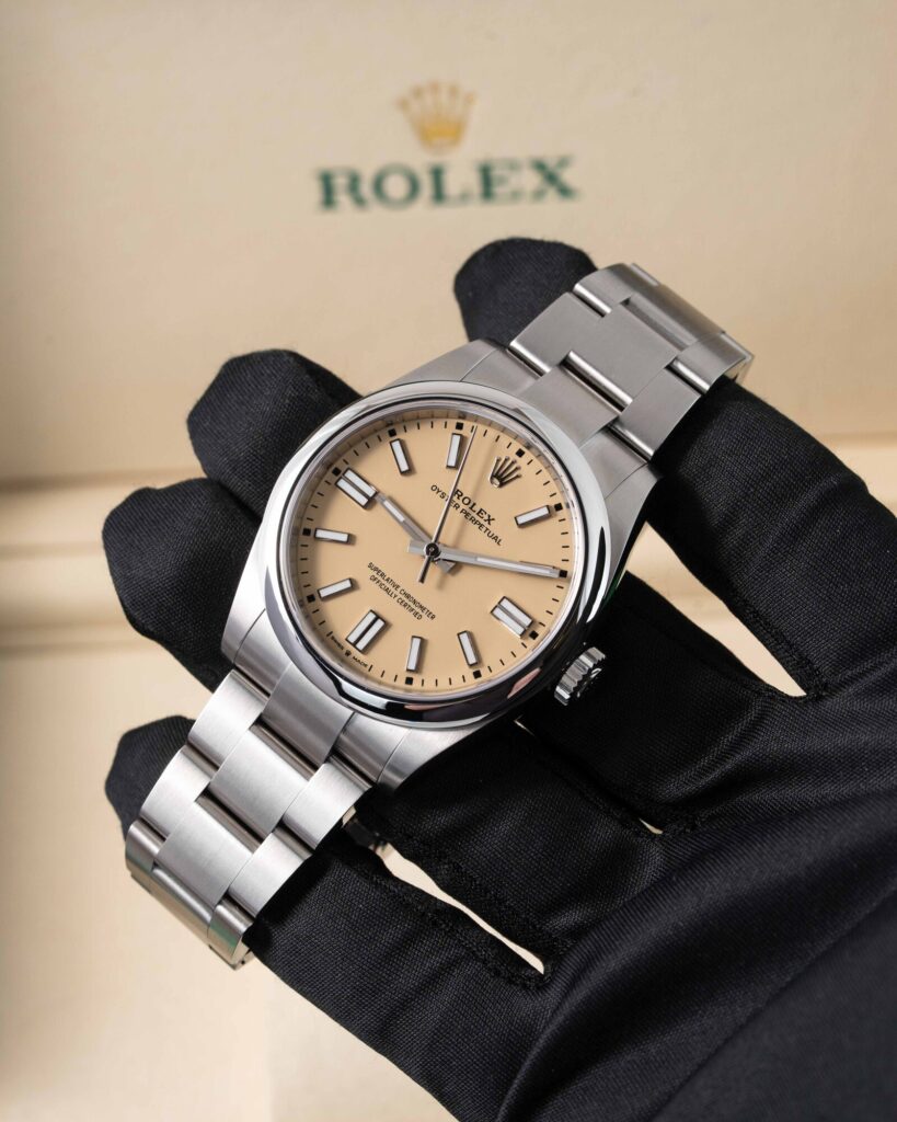 Rolex Oyster Perpetual 134300 2025
