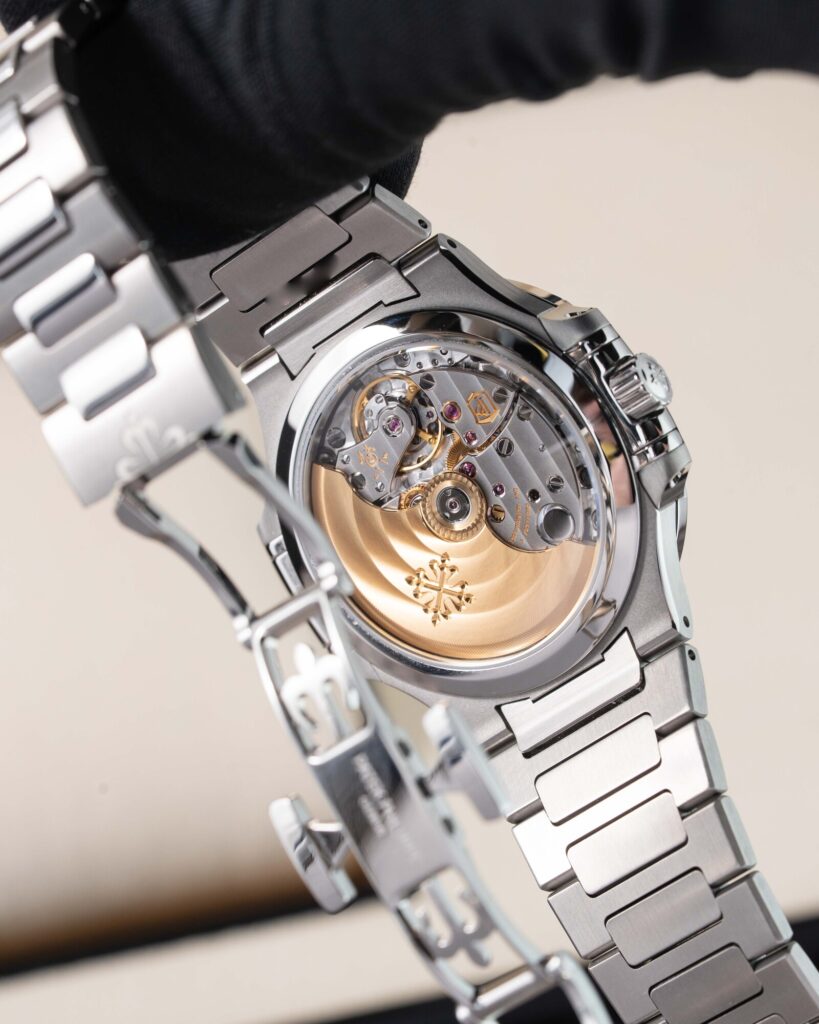 Patek Philippe Nautilus 7118/1200A-010 2024