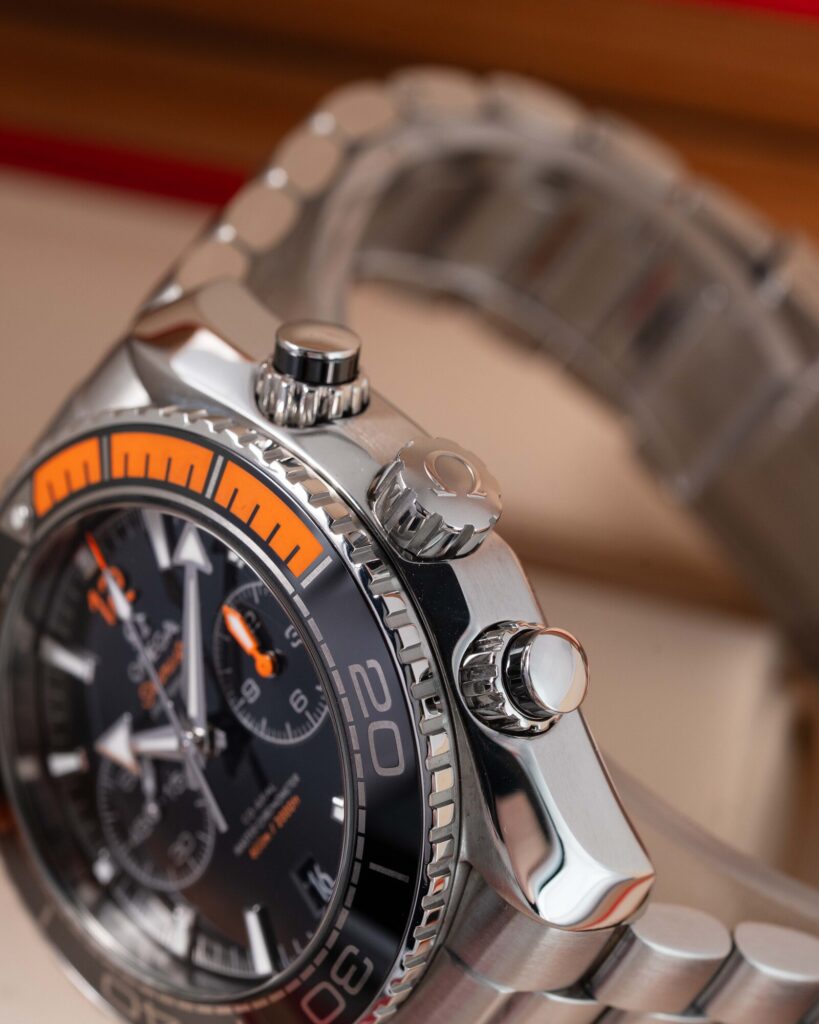 Omega Seamaster Planet Ocean Chronograph 215.30.46.51.01.002 2017