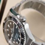 Rolex Submariner 124060 2022