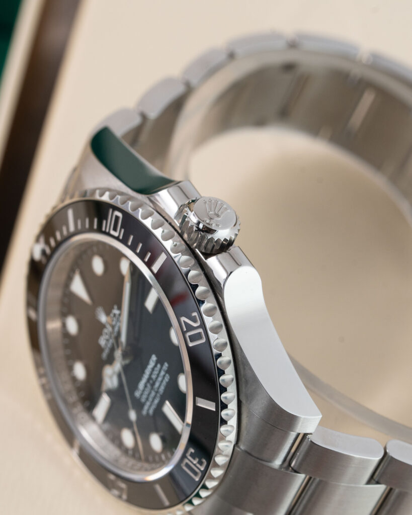 Rolex Submariner 124060 2022