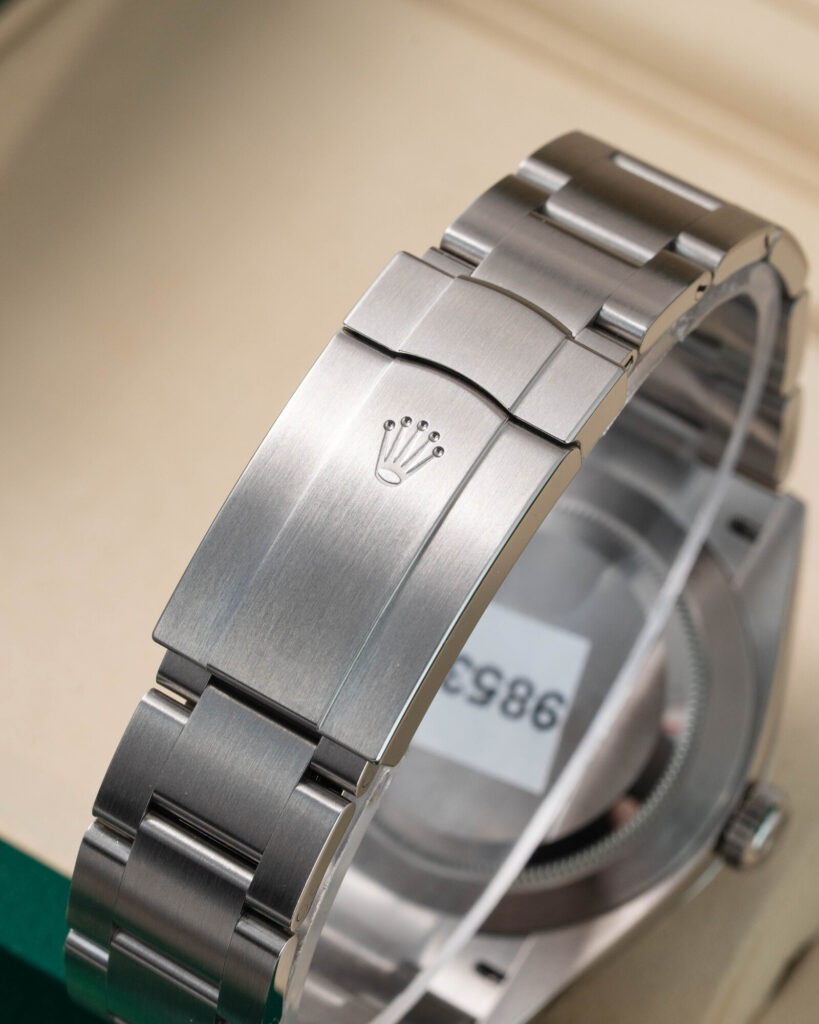 Rolex Oyster Perpetual 134300 2025